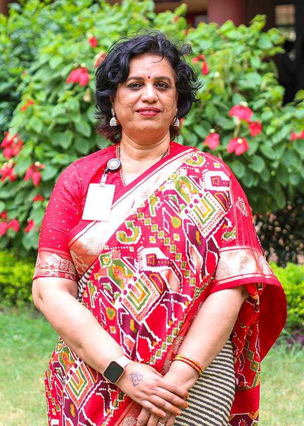 Dr.Alice Ester David