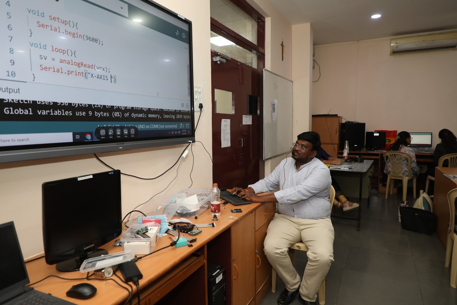 C@nnect 8.14- A two-day Inter-College Robotics Workshop
