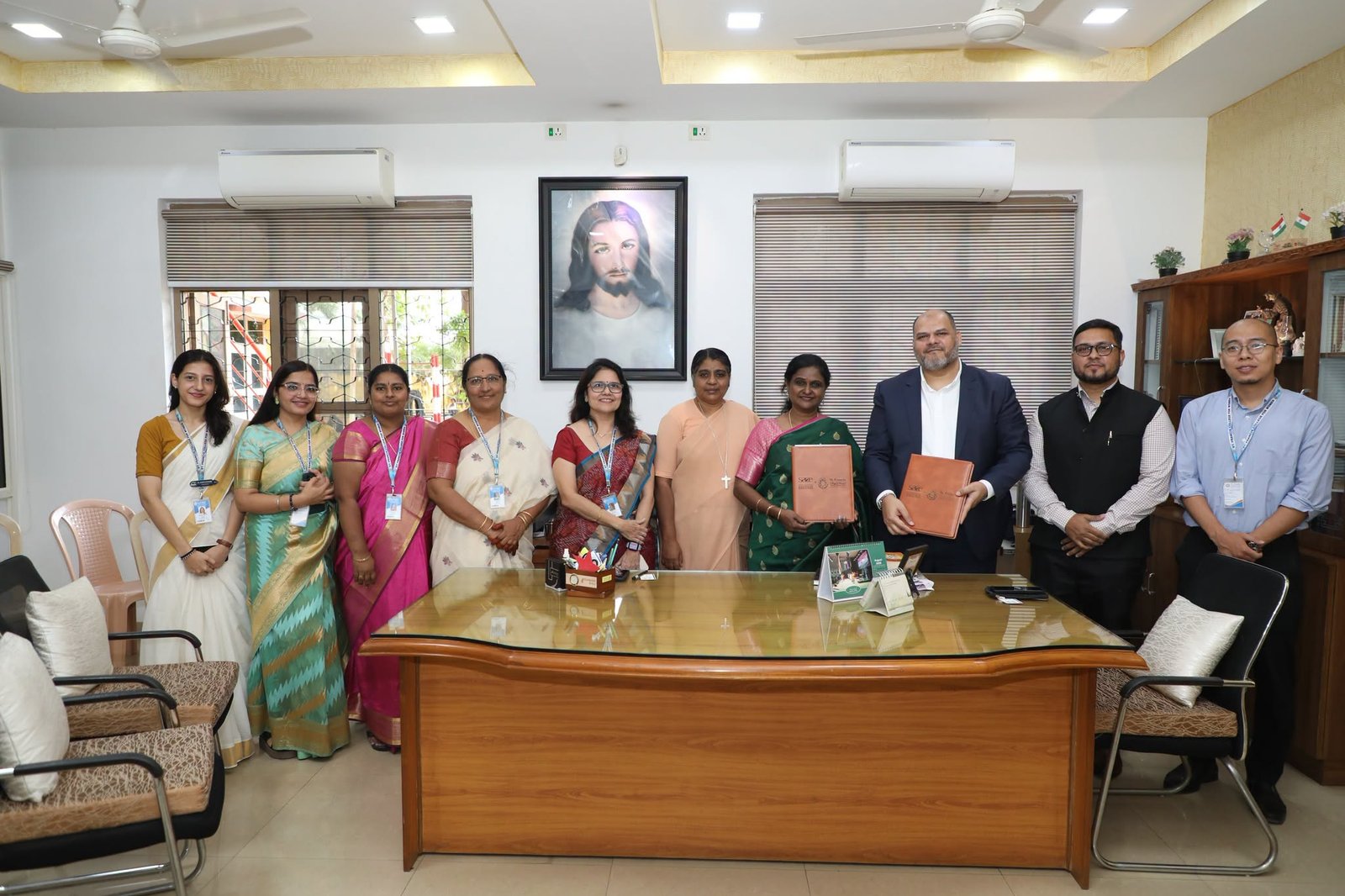 The Department of English has entered into a Memorandum of Understanding (MoU) with South Australian College for English (SACE).