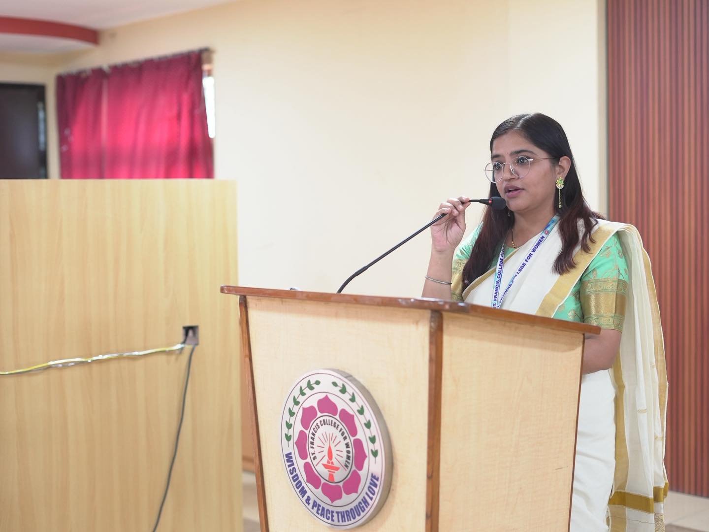 Book discussion on Arundhati Roy's "The Doctor and the Saint"